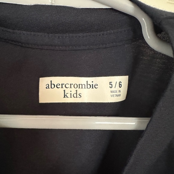 Abercrombie Kids T-Shirt (3 pack) - Picture 4 of 4
